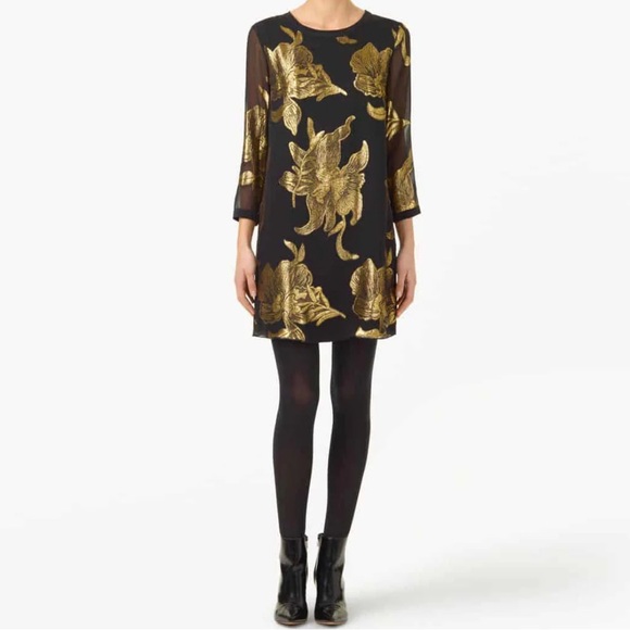 Wilfred Dresses & Skirts - Wilfred Gold floral dress made with silk